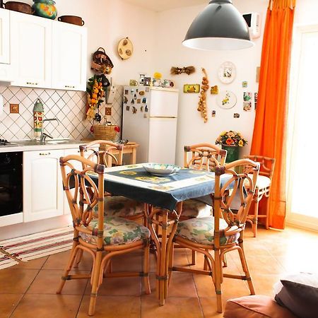 Bed And Breakfast Agrumi In Terrazza Aragona Kültér fotó