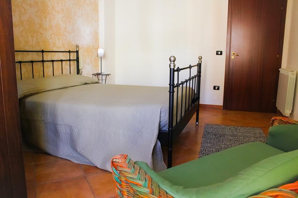 Bed And Breakfast Agrumi In Terrazza Aragona Kültér fotó