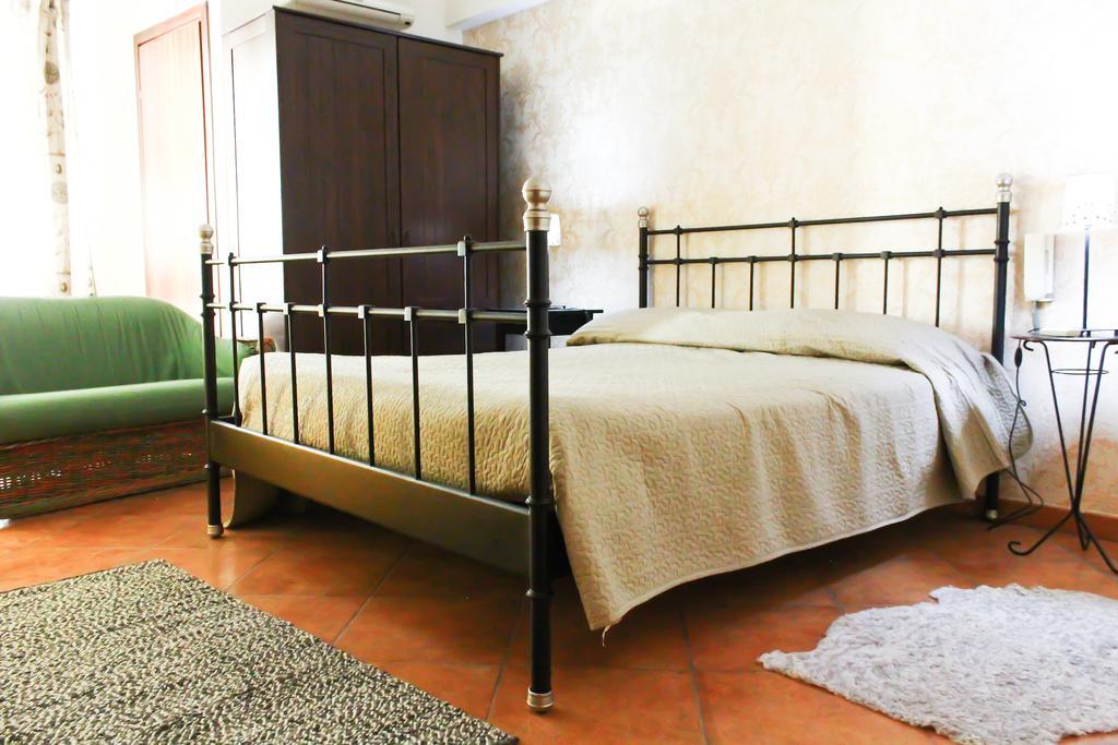 Bed And Breakfast Agrumi In Terrazza Aragona Szoba fotó