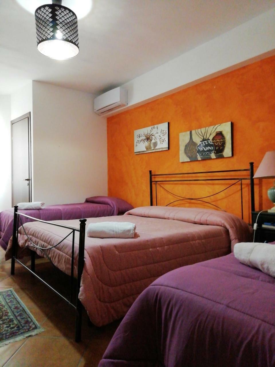 Bed And Breakfast Agrumi In Terrazza Aragona Kültér fotó